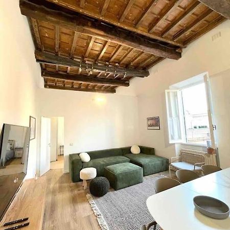 Aphrodite Apartment Piazza Venezia Rome Exterior photo