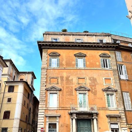 Aphrodite Apartment Piazza Venezia Rome Exterior photo