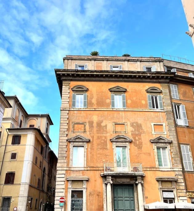 Aphrodite Apartment Piazza Venezia Rome Exterior photo